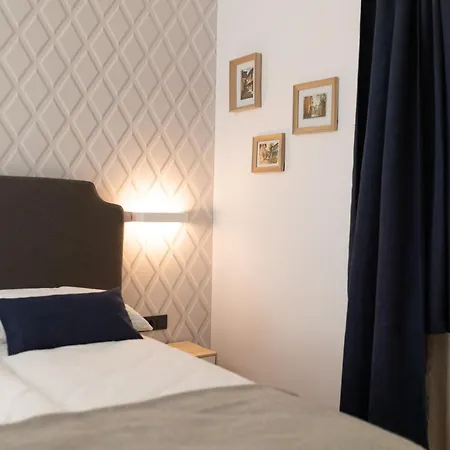 Luxury 12-1 Apartment Plowdiw